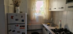Apartament 3 camere de închiriat – zona STARO, Piatra Neamț