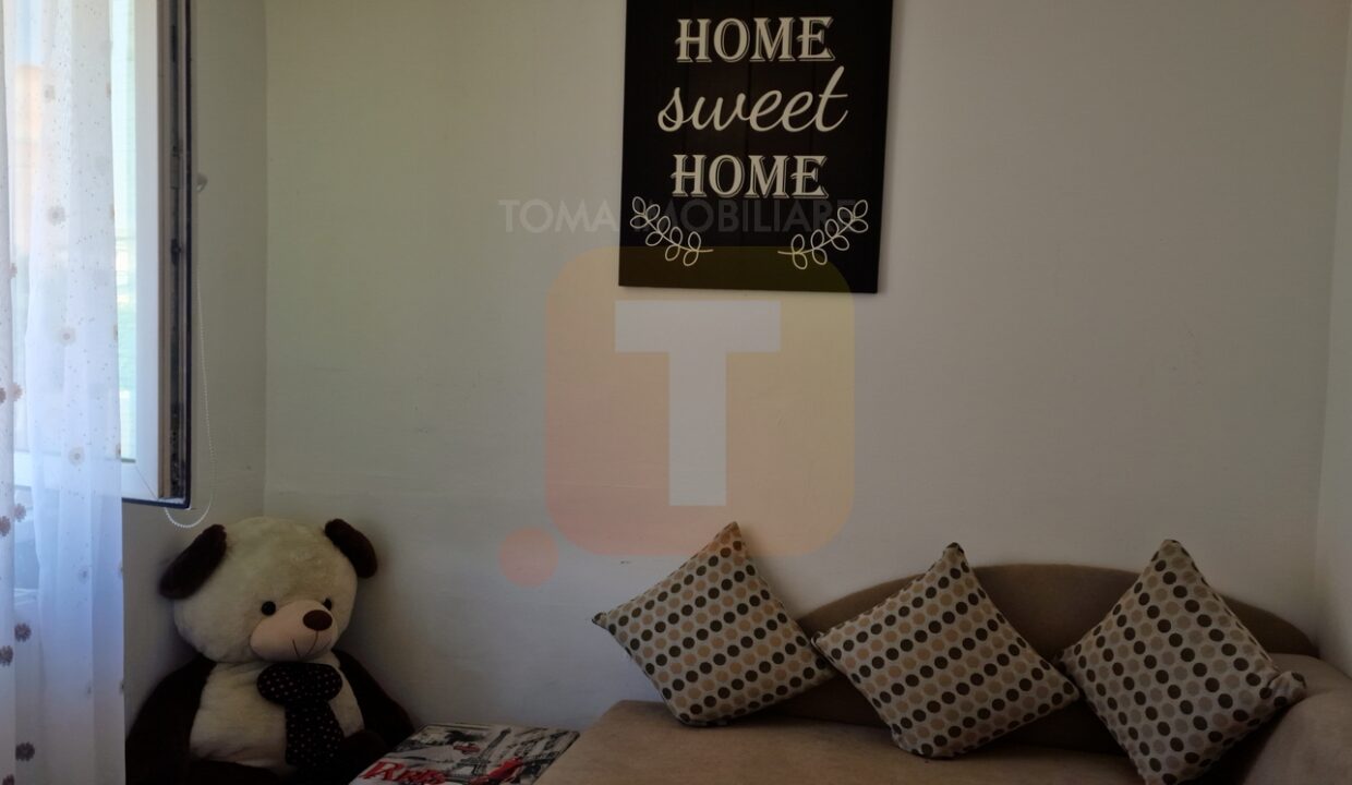 Apartament 3 camere de închiriat – zona STARO, Piatra Neamț