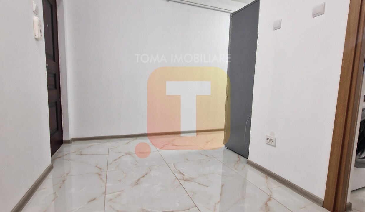 Garsonieră decomandată de închiriat în Dărmănești