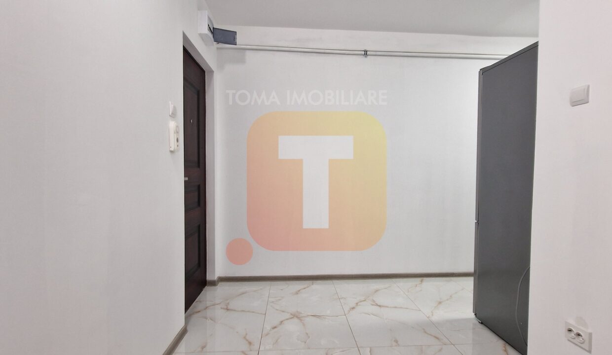 Garsonieră decomandată de închiriat în Dărmănești