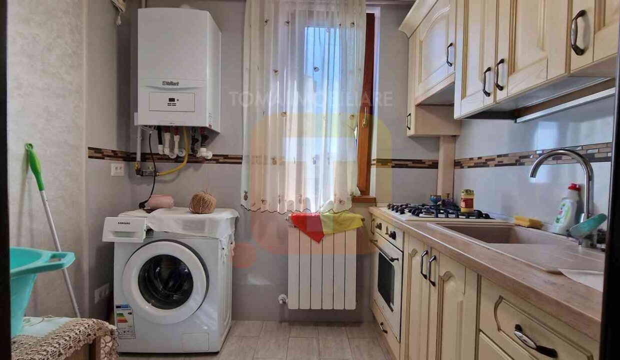 Apartament 2 camere decomandat, renovat – zona Tic Tac, Piatra Neamț | Toma Imobiliare
