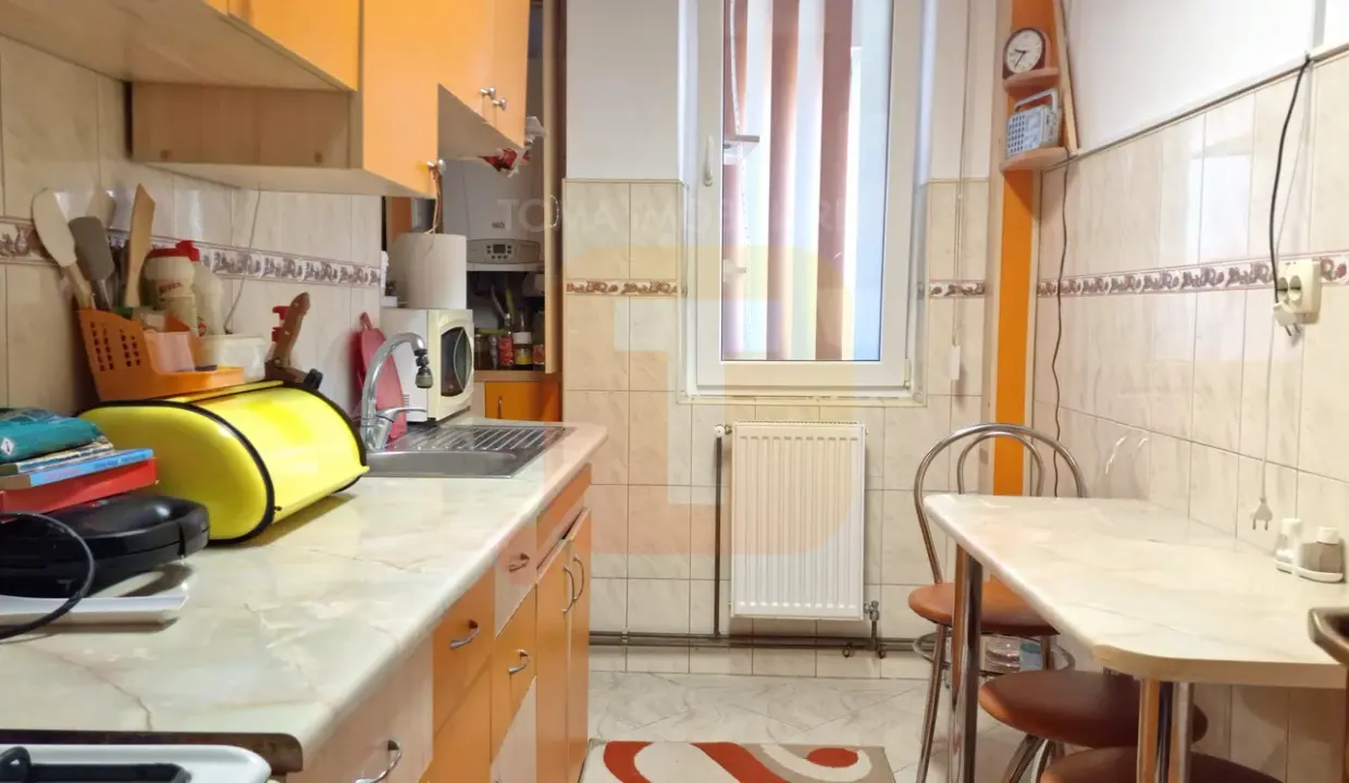 apartament-3-camere-ultracentral-piatra-neamt-2