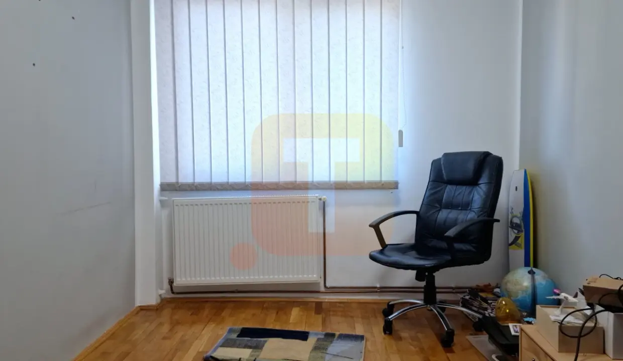 apartament-3-camere-ultracentral-piatra-neamt-9-dormitor