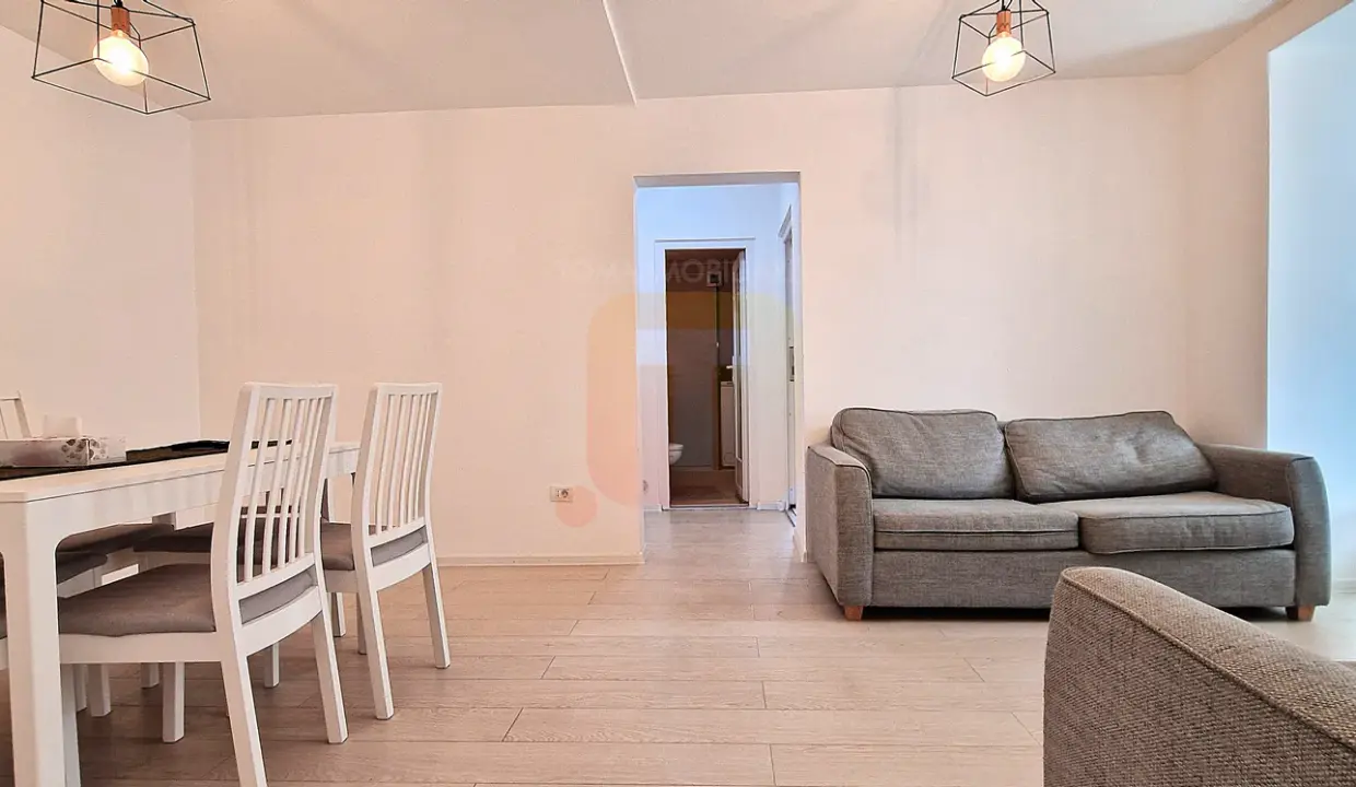 apartament-3-camere-inchiriere-ultracentral-piatra-neamt-07