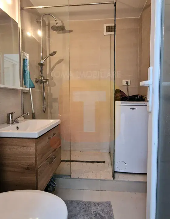 apartament-3-camere-inchiriere-ultracentral-piatra-neamt-11