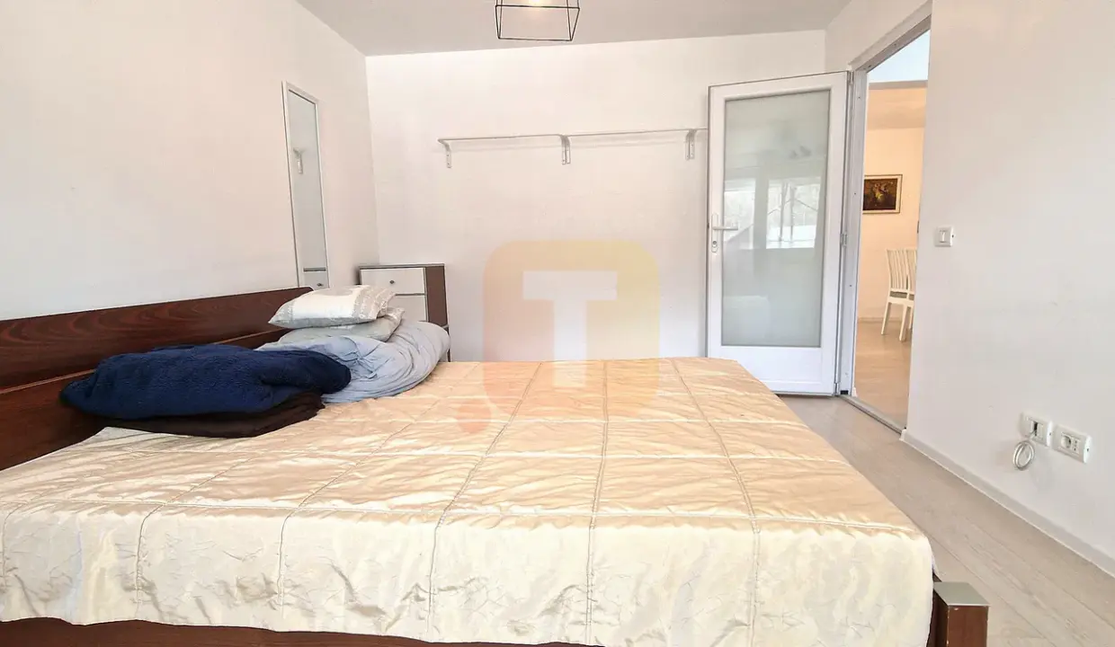 apartament-3-camere-inchiriere-ultracentral-piatra-neamt-14