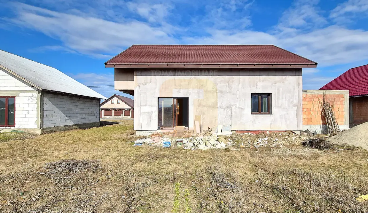 casa-p-m-cu-teren-zanesti-neamt-14