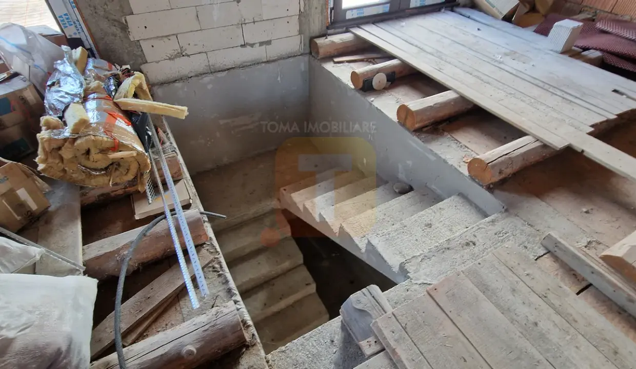 casa-p-m-cu-teren-zanesti-neamt-19