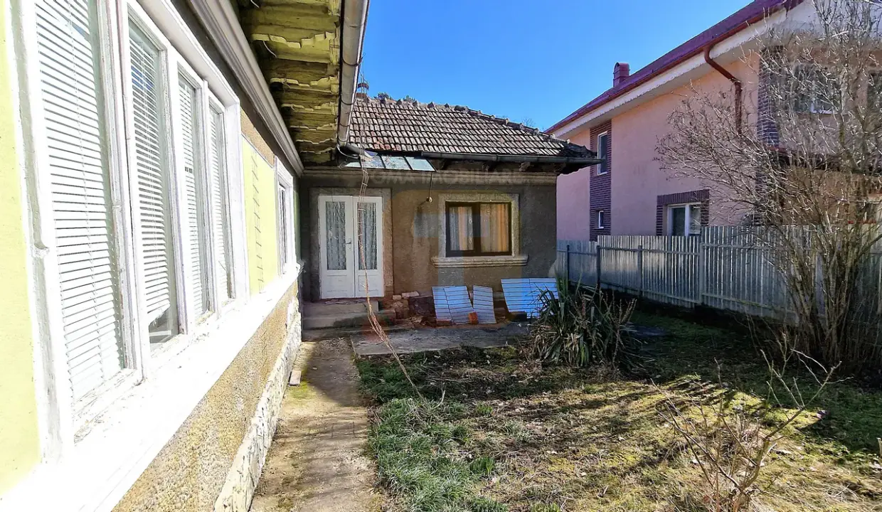 casa-vanzare-bistrita-neamt-teren-2135mp-toma-imobiliare-05