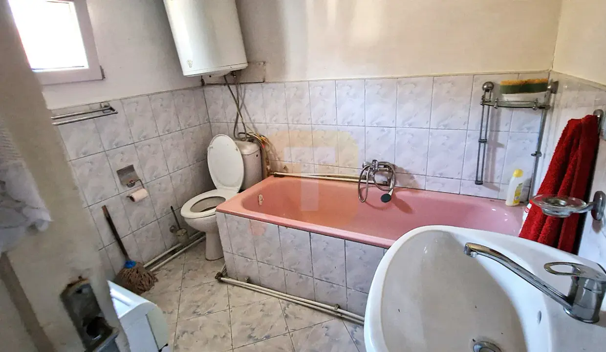 casa-vanzare-bistrita-neamt-teren-2135mp-toma-imobiliare-27