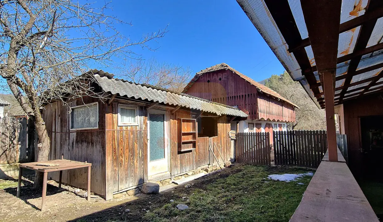 casa-vanzare-bistrita-neamt-teren-2135mp-toma-imobiliare-33