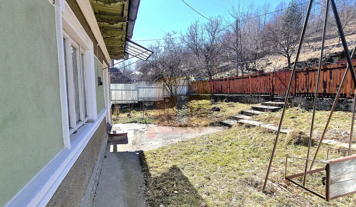 casa-vanzare-bistrita-neamt-teren-2135mp-toma-imobiliare-35