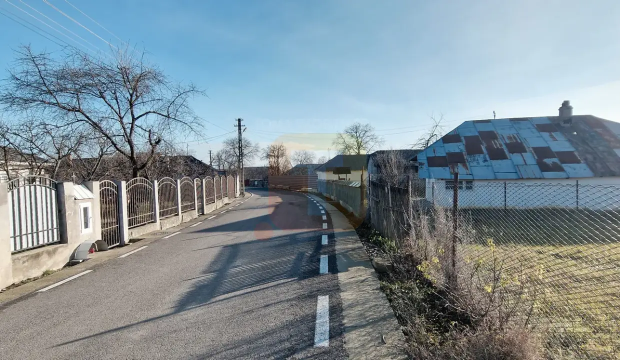 casa-vanzare-slobozia-roznov03