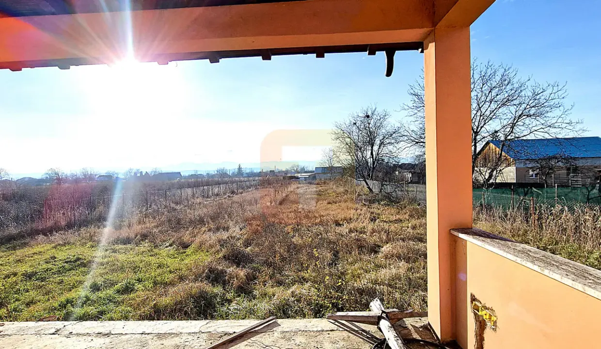 casa-vanzare-slobozia-roznov14