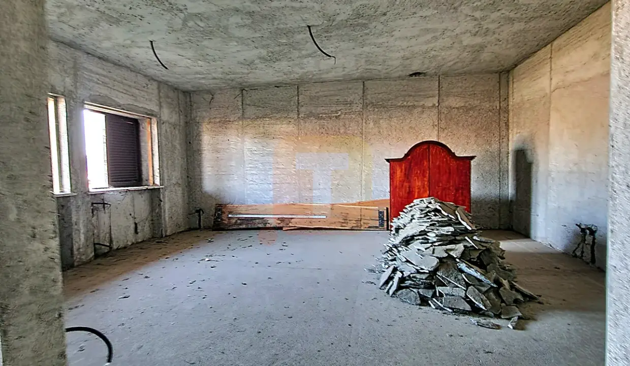 casa-vanzare-slobozia-roznov17