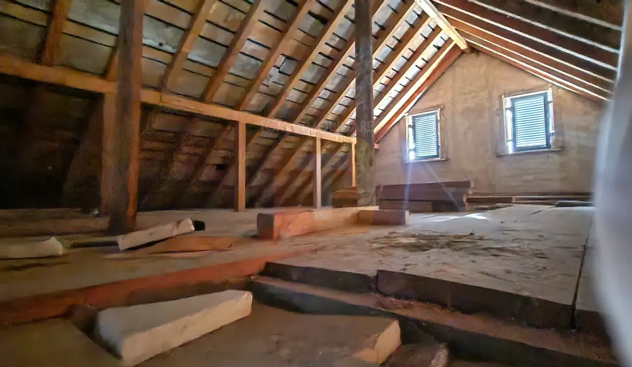 casa-vanzare-slobozia-roznov27