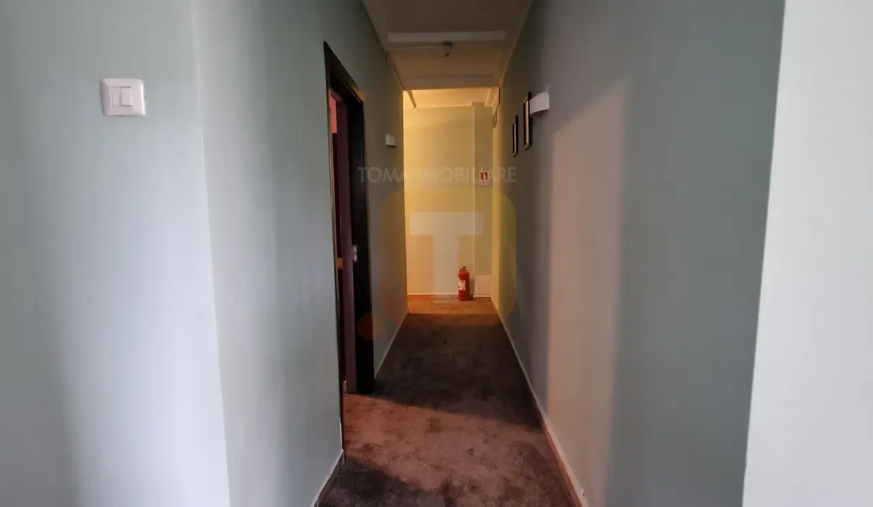 spatiu-comercial-inchiriere-ultracentral-piatra-neamt-03