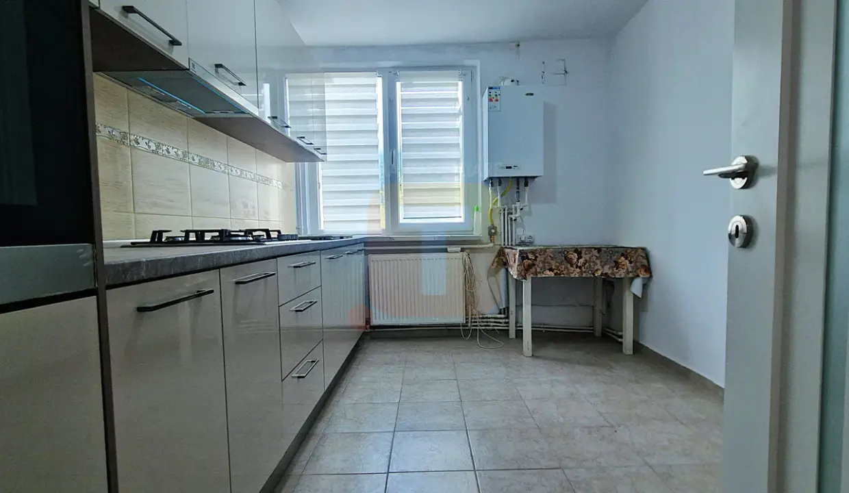 apartament-2-camere-etaj-1-de-vanzare-precista-0006