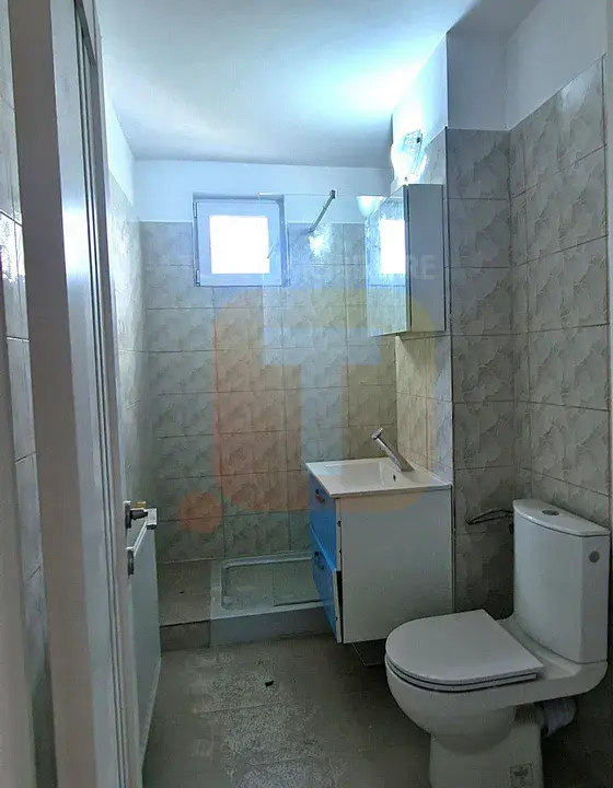 apartament-2-camere-etaj-1-de-vanzare-precista-0010