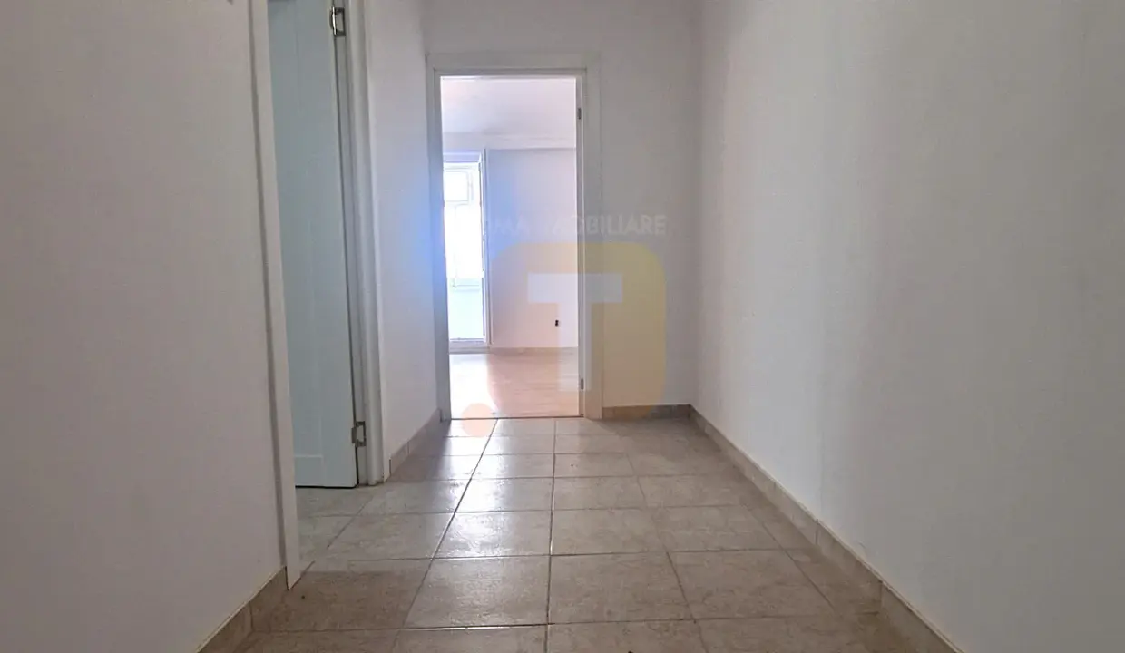 apartament-2-camere-etaj-1-de-vanzare-precista-0011