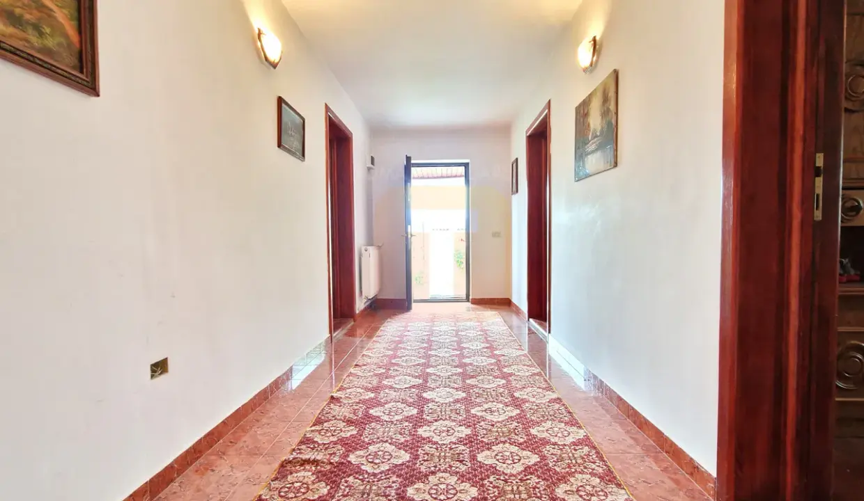 casa-de-vanzare-teren-savinesti-neamt0014