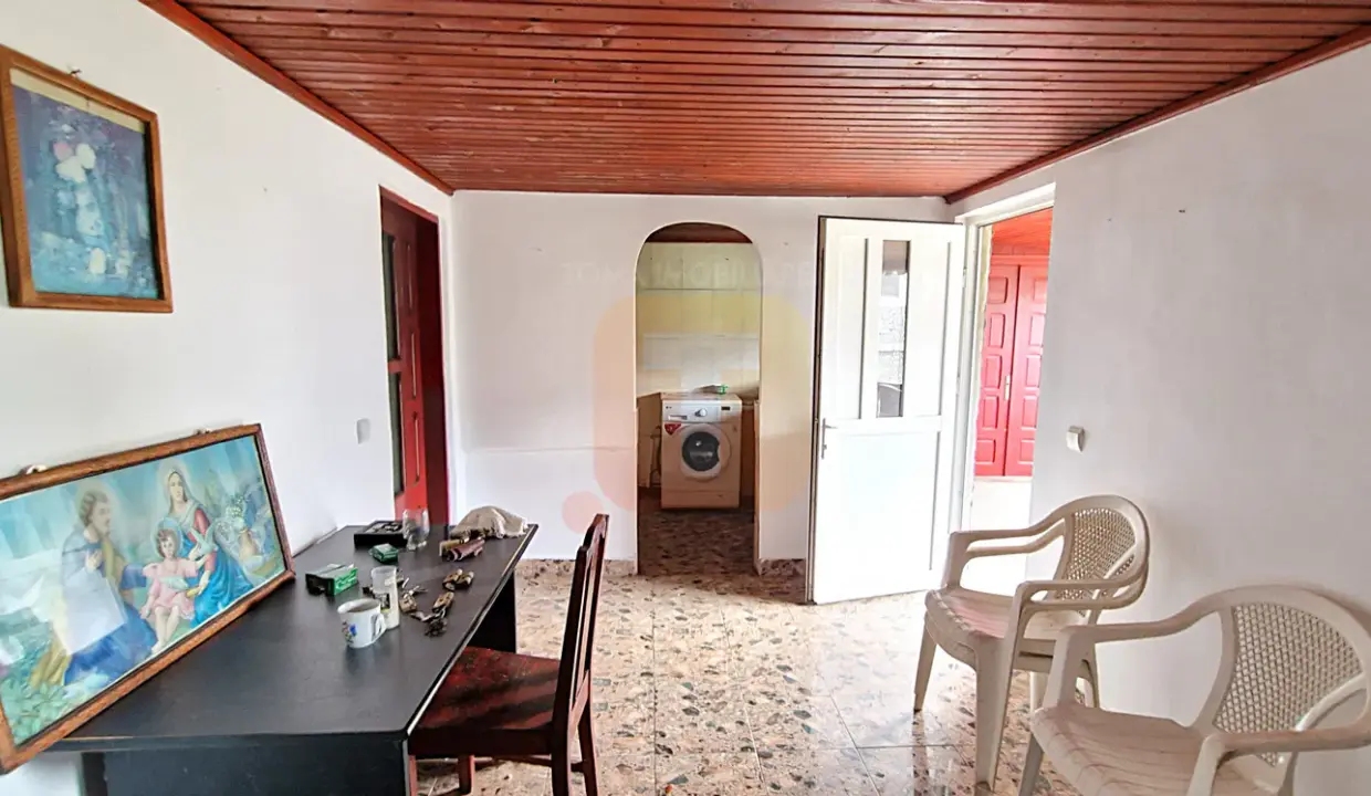casa-de-vanzare-teren-savinesti-neamt0023