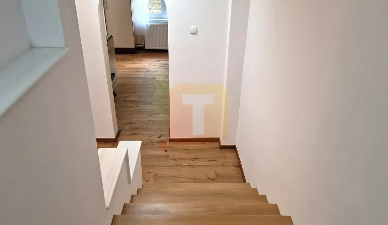 apartament-3-camere-duplex-inchiriere-piatra-neamt28